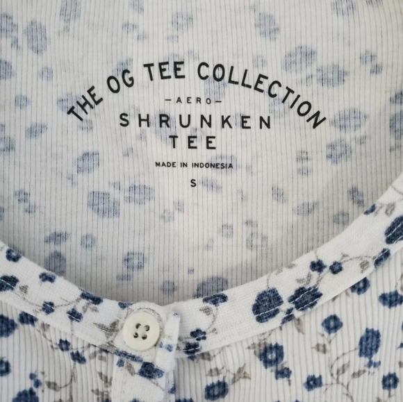 Aeropostale Junior Girls Shrunken Tee Small Floral Button Down Top - Picture 3 of 6